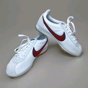 Nike Classic Cortez Textile 905614-103 White Red Gum Sole Women's Shoes 7.5 New